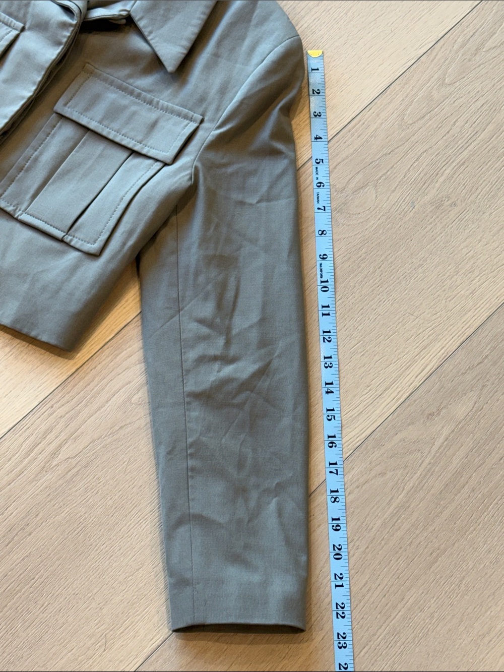MNG Cropped Utility Jacket - Picture 6 of 7